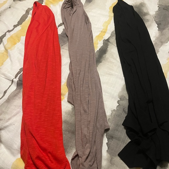 Banana Republic ladles size small cardigan/shall - Picture 3 of 4